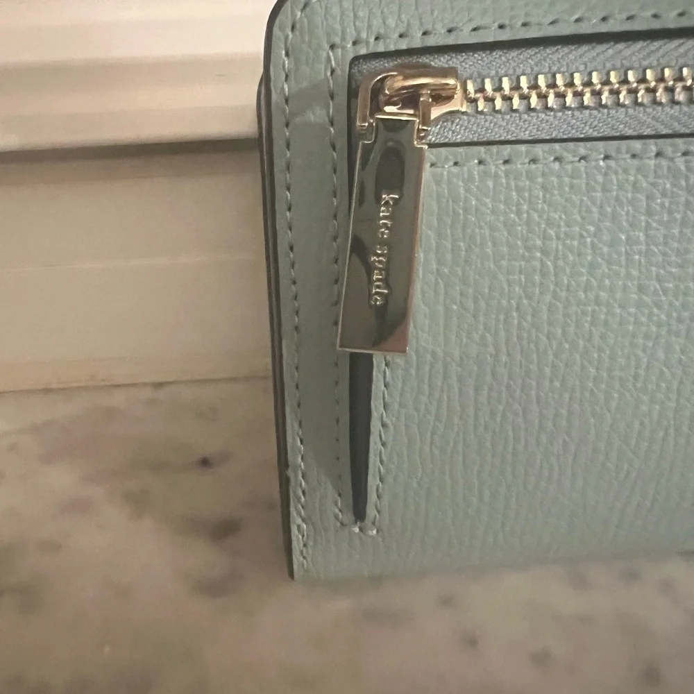 Kate Spade Daisy canteen bag with matching wallet - Picture 8 of 12